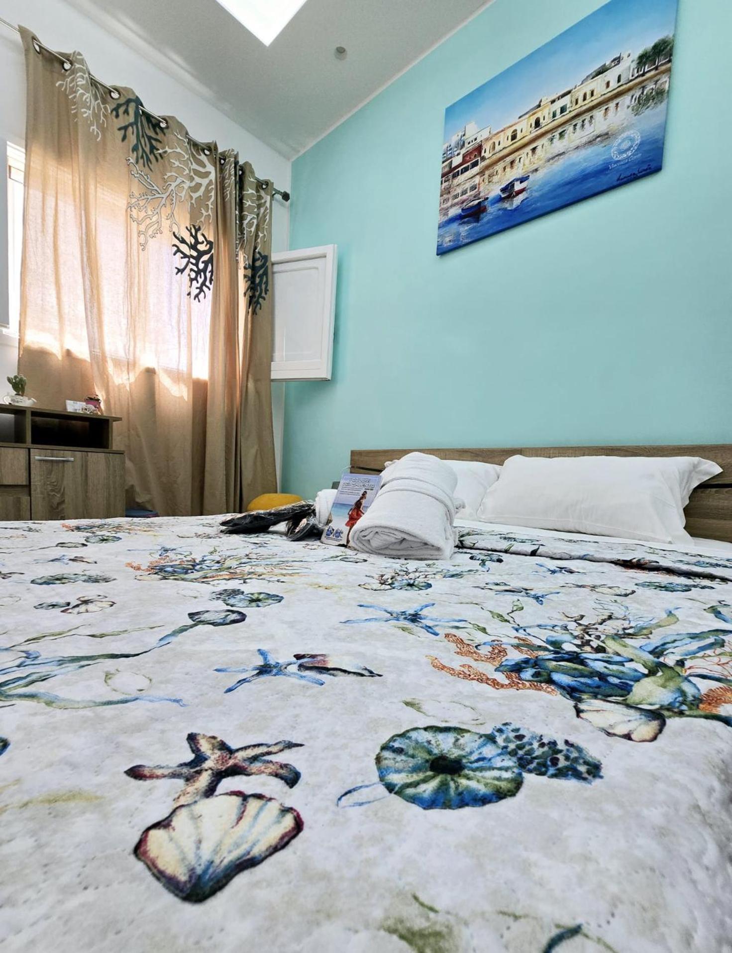 Aquamarina Rooms 切萨雷奥港 外观 照片