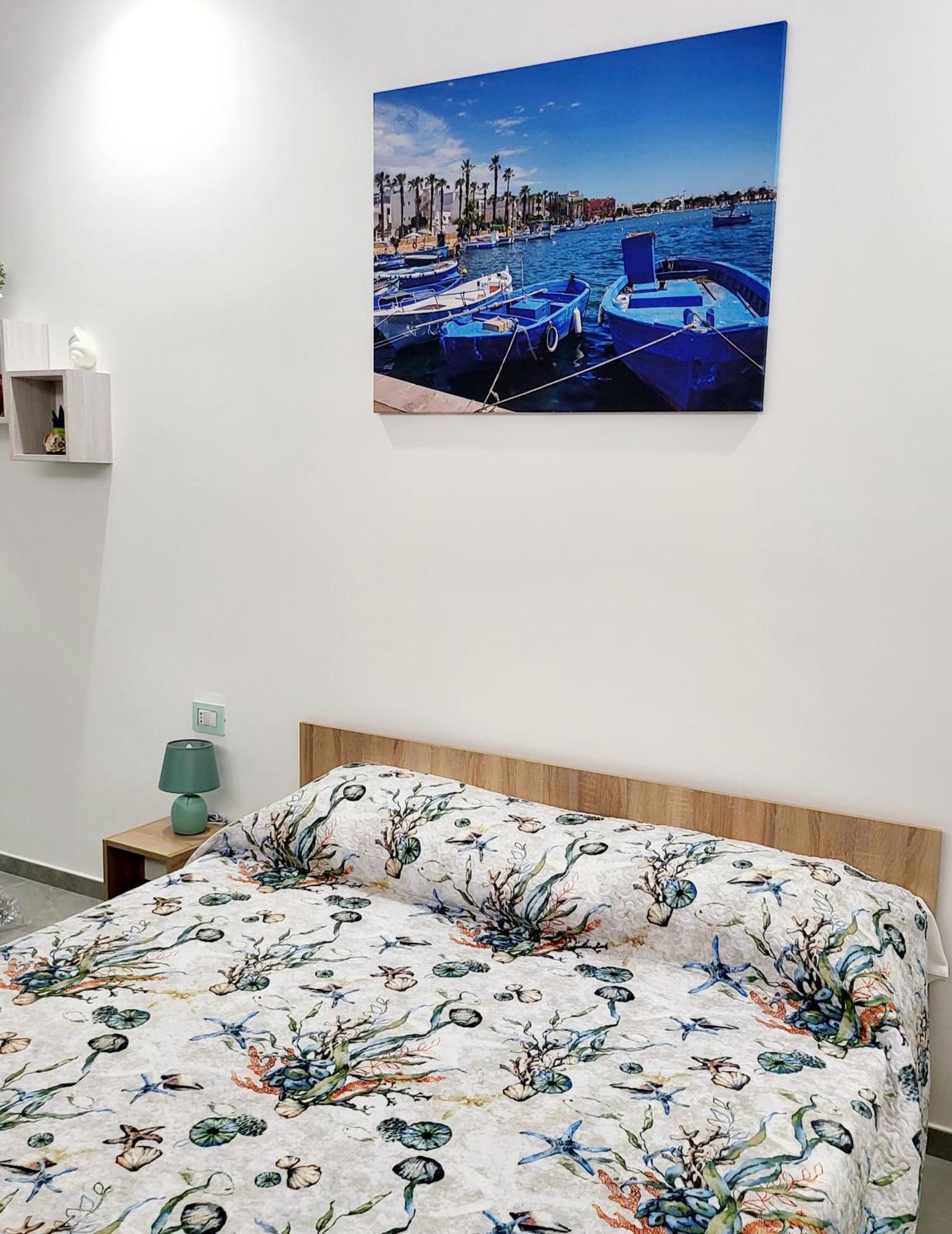 Aquamarina Rooms 切萨雷奥港 外观 照片